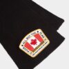 Bufanda de punto con la bandera canadiense Bufanda de punto con la bandera canadiense