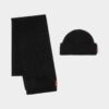 Bufanda de punto, gorro y caja de regalo Bufanda de punto, gorro y caja de regalo