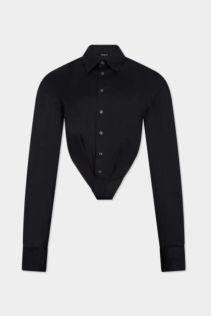 Camisa con corte profundo Camisa con corte profundo