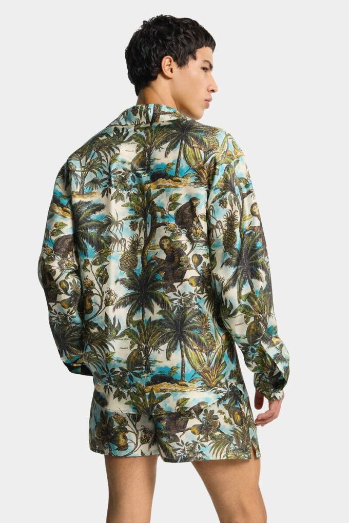 Camisas con cuello en V y estampado de monos Camisas con cuello en V y estampado de monos