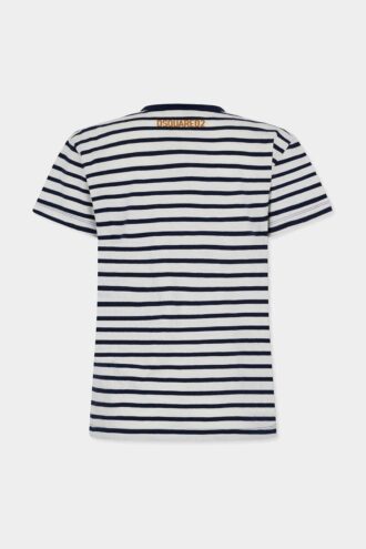Camiseta a rayas con corte perfecto