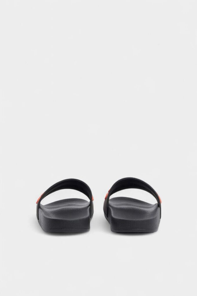 Chanclas con el logotipo de Dsquared2