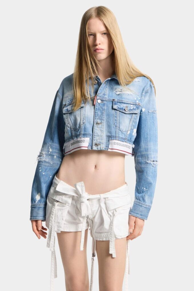 Chaqueta de vaqueros de corte cuadrado y lavado claro Chaqueta de vaqueros de corte cuadrado y lavado claro