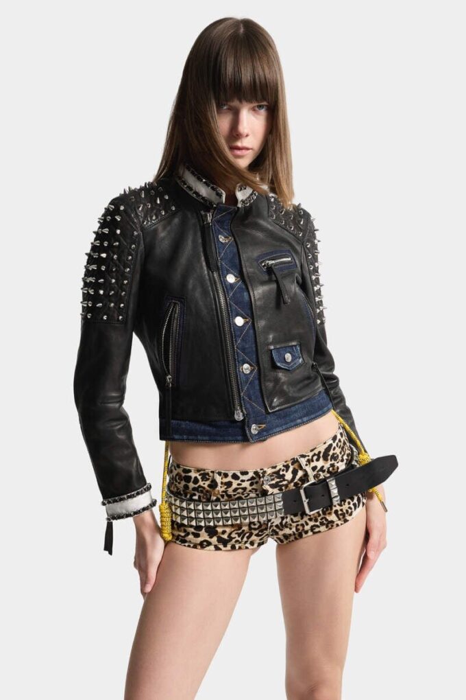 Chaqueta motera rebelde y elegante Chaqueta motera rebelde y elegante