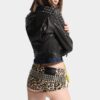 Chaqueta motera rebelde y elegante Chaqueta motera rebelde y elegante