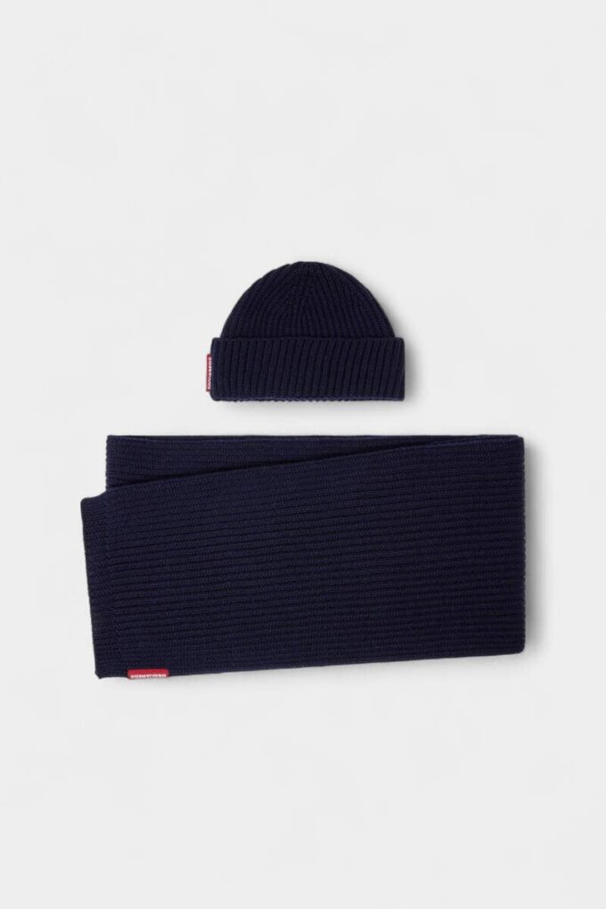 Conjunto de bufanda y gorro de punto cálido