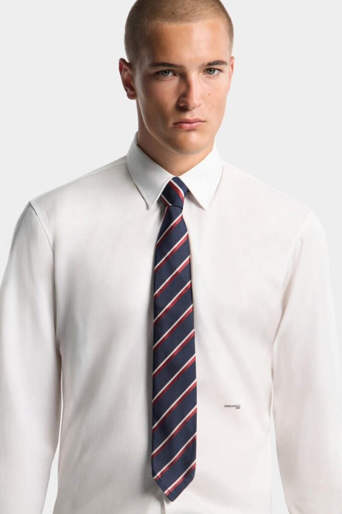 Corbata clásica a rayas D2 Corbata clásica a rayas D2