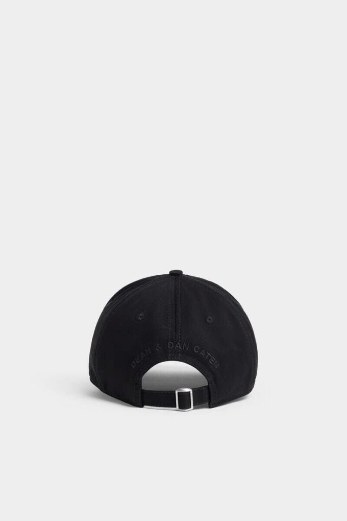Gorra de béisbol en negro intenso