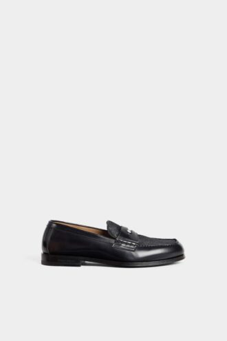 Mocasines neoclásicos