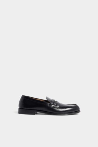 Mocasines neoclásicos
