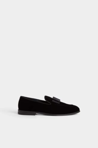 Mocasines neoclásicos