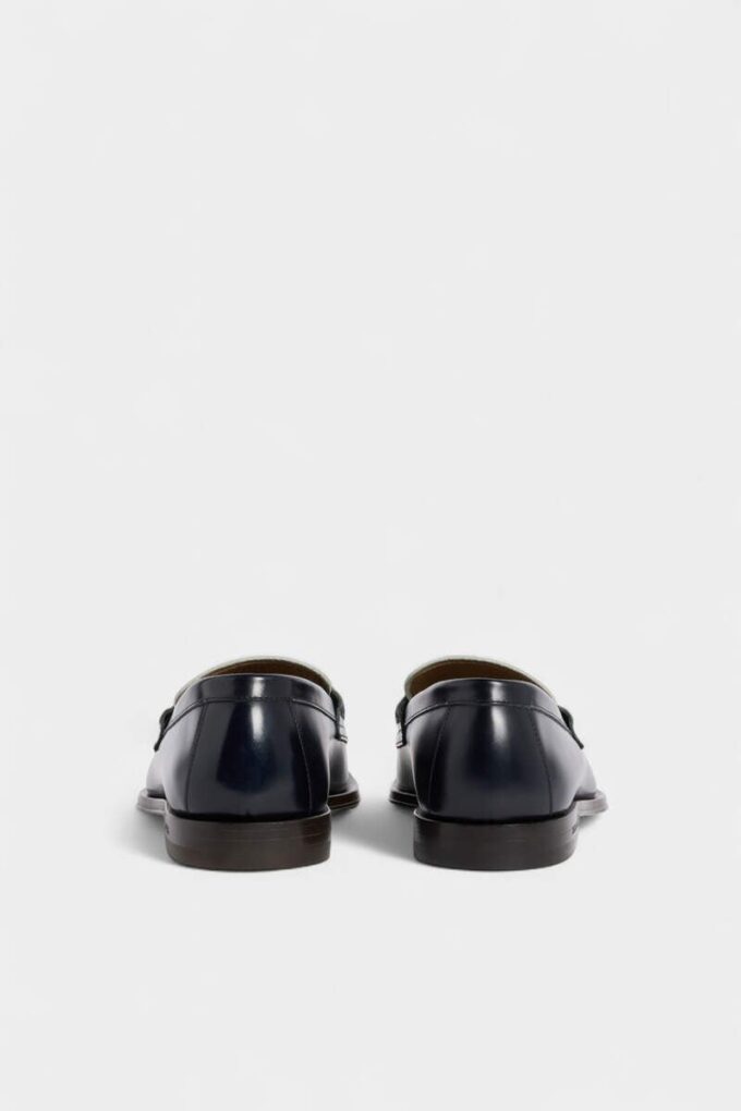 Mocasines neoclásicos