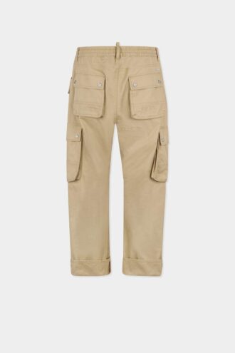 Pantalón kawaii con múltiples bolsillos