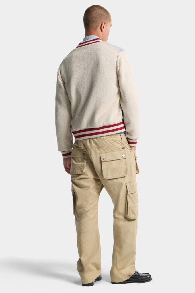 Pantalón kawaii con múltiples bolsillos Pantalón kawaii con múltiples bolsillos