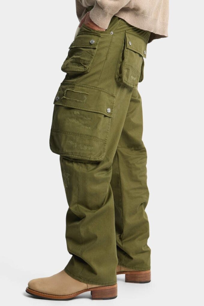 Pantalón kawaii con múltiples bolsillos Pantalón kawaii con múltiples bolsillos