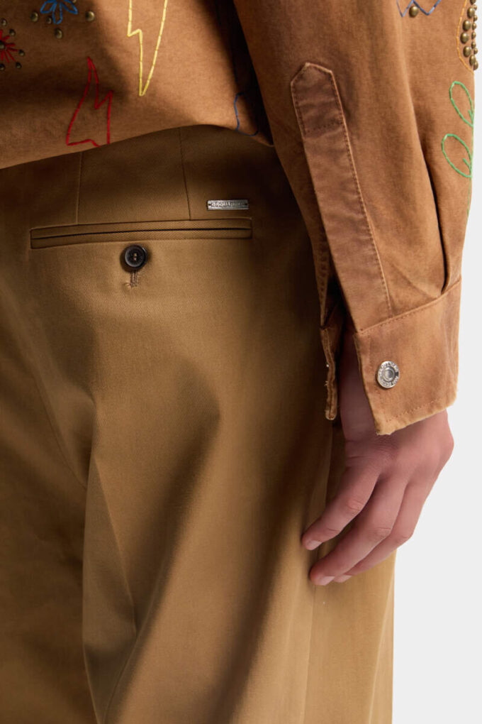 Pantalón recto de algodón entallado Pantalón recto de algodón entallado