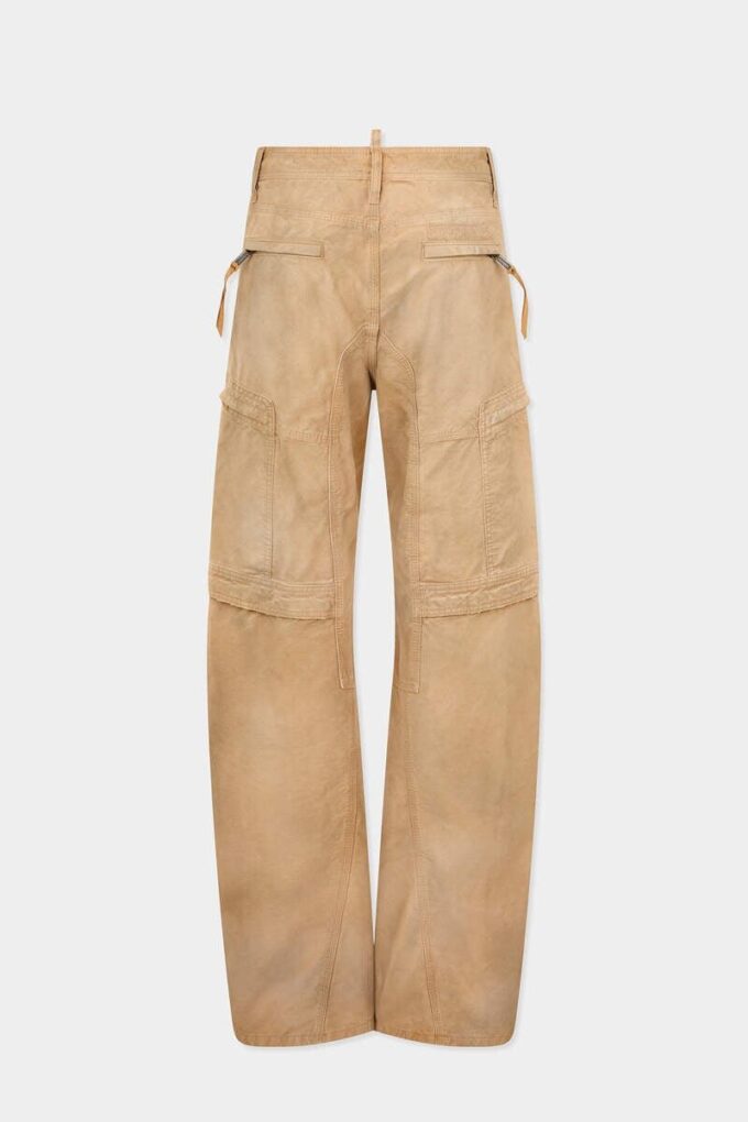 Pantalón utilitario desgastado teñido en prenda Pantalón utilitario desgastado teñido en prenda