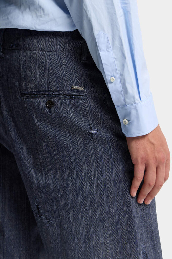 Pantalones Cortos rasgados y con corte sin rematar Pantalones Cortos rasgados y con corte sin rematar