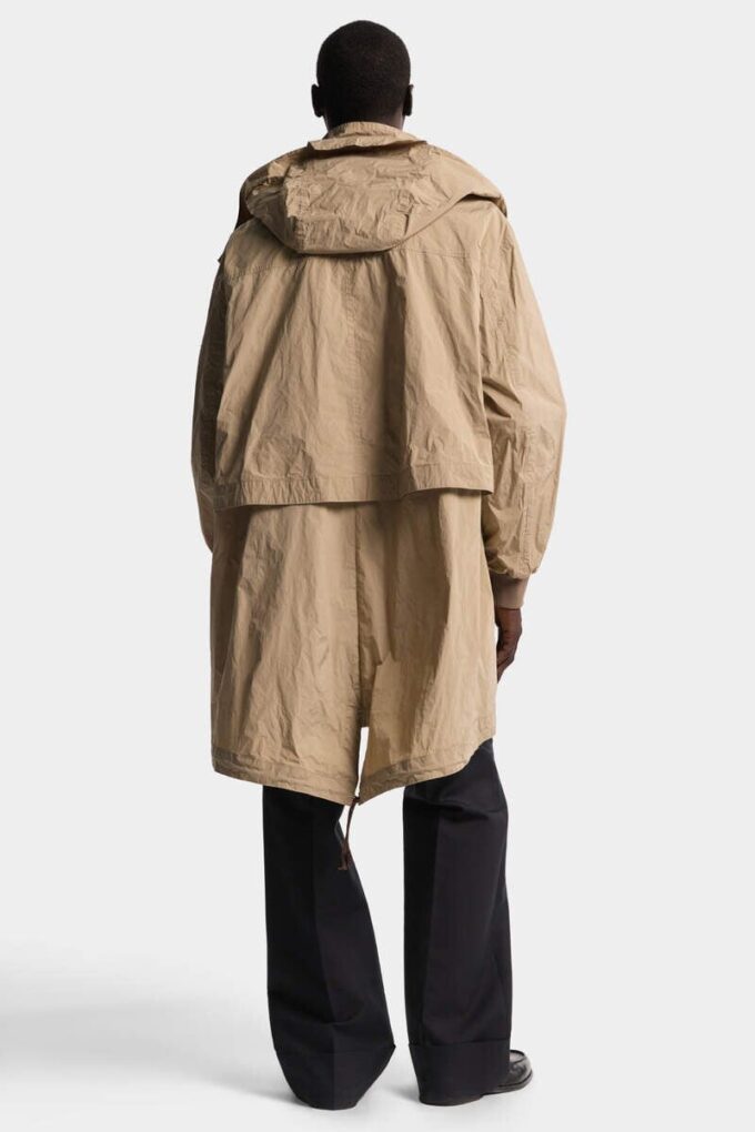 Parka superligera en capas