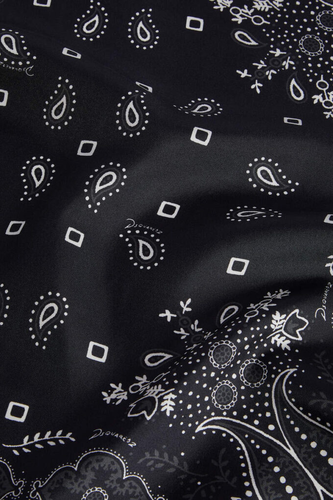 Pañuelo estampado Pañuelo estampado