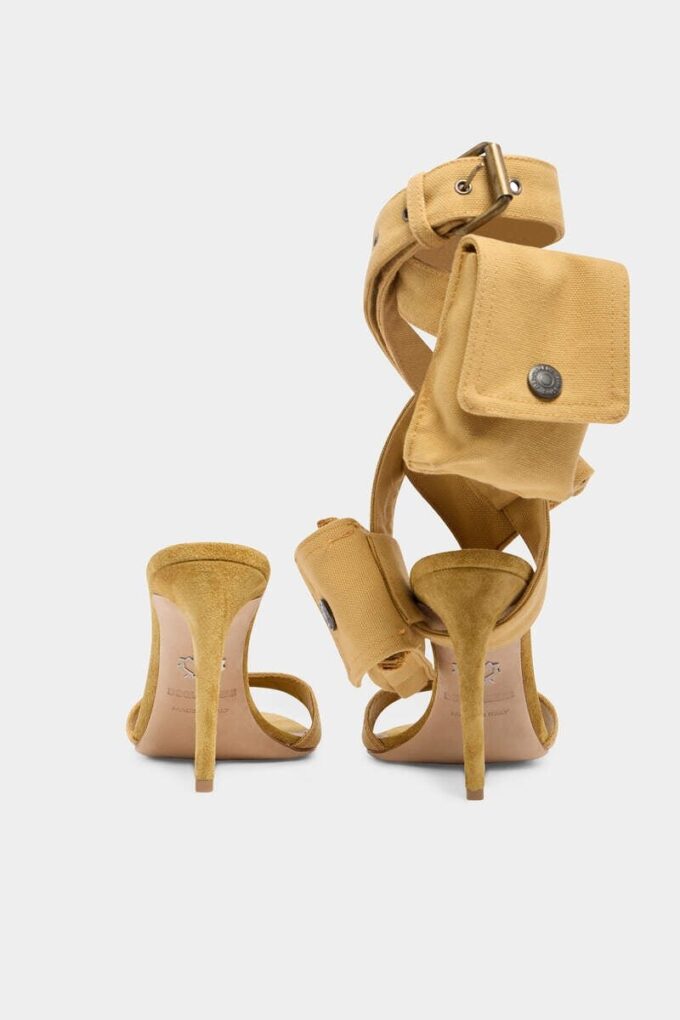 Sandalias utilitarias de doble tacón Sandalias utilitarias de doble tacón