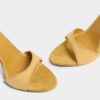 Sandalias utilitarias de doble tacón Sandalias utilitarias de doble tacón