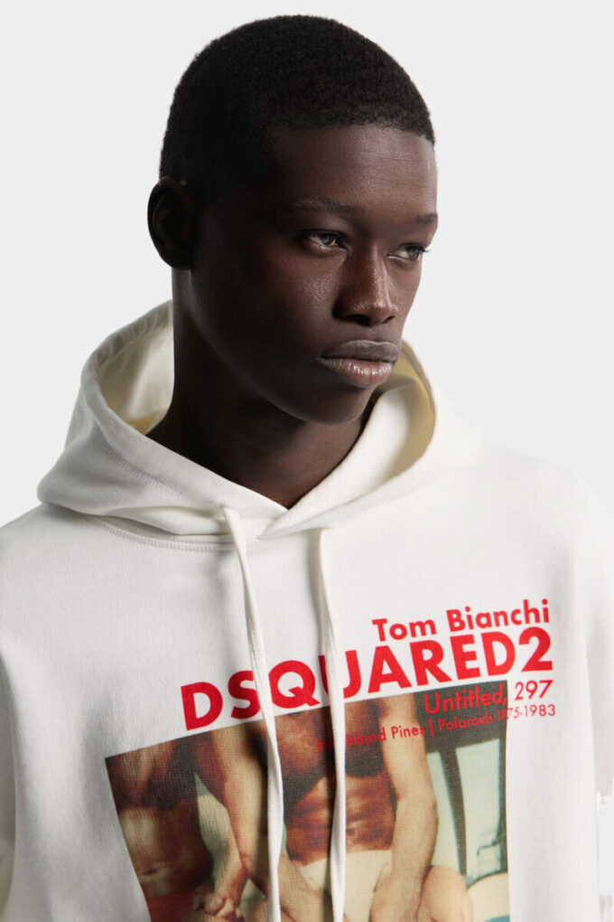 Sudadera con capucha de corte holgado Tom Bianchi X D2 Sudadera con capucha de corte holgado Tom Bianchi X D2