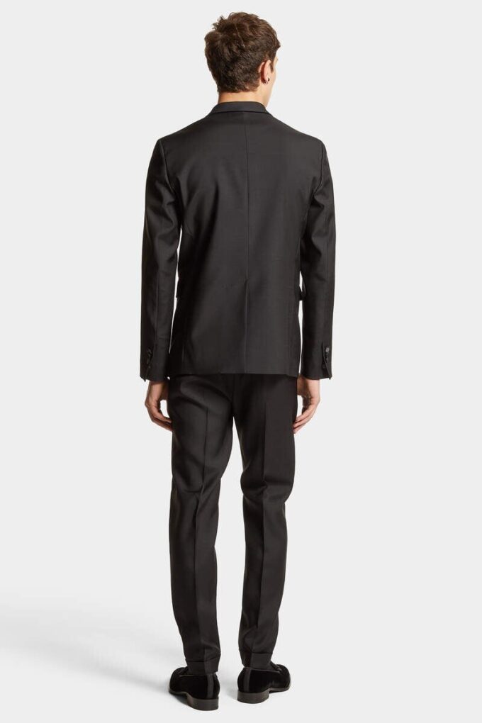 Traje Berlin Traje Berlin