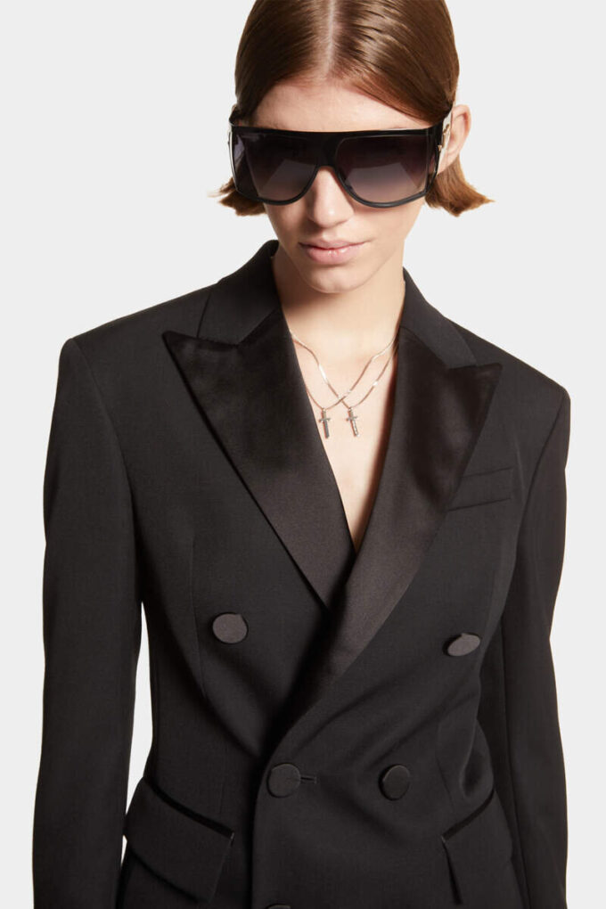 Traje Boston