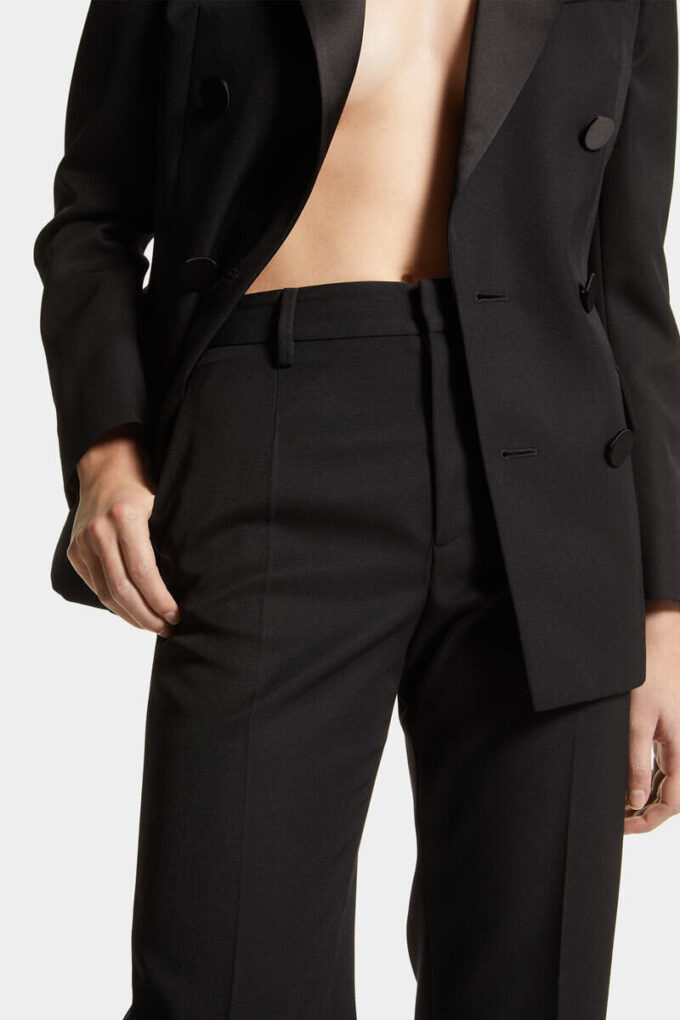 Traje Boston