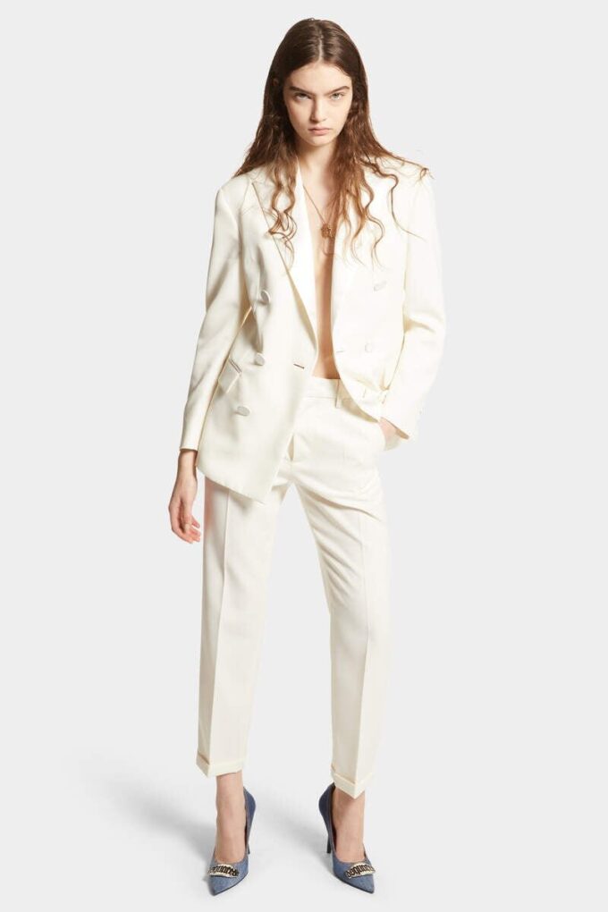 Traje Boston