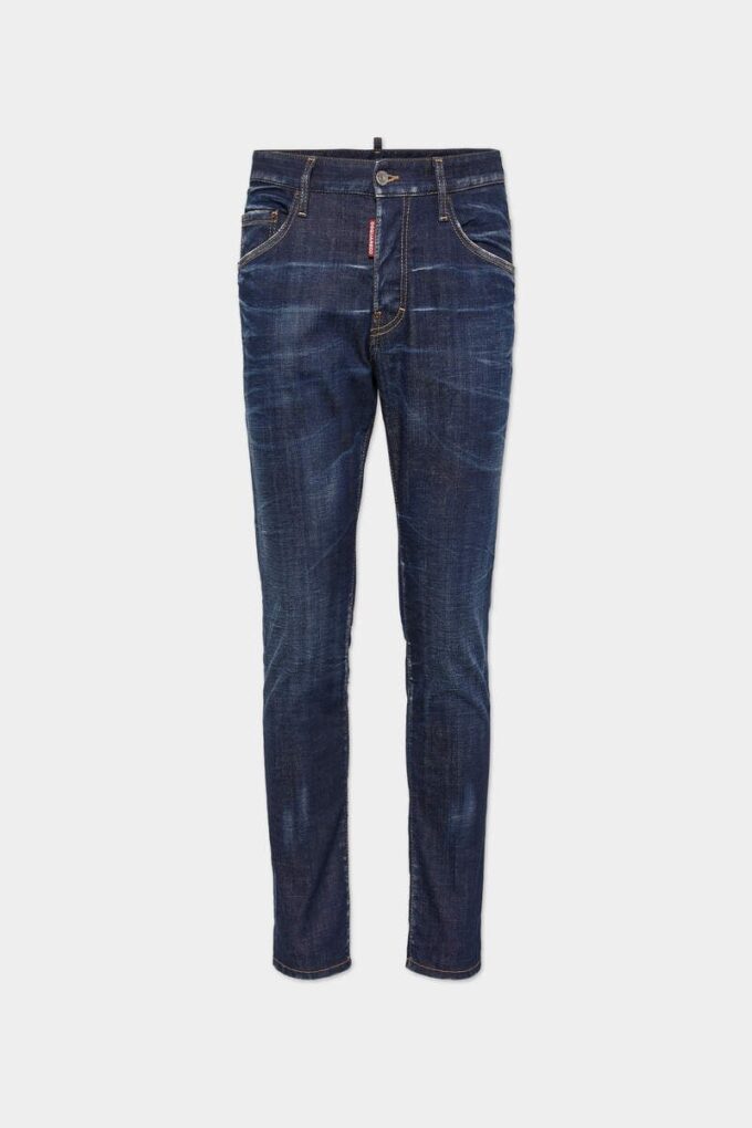 Vaqueros Skater Jean con lavado oscuro limpio Vaqueros Skater Jean con lavado oscuro limpio