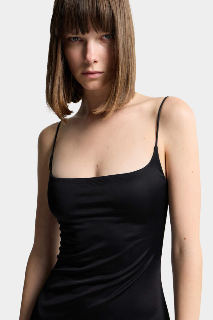 Vestido sin mangas Vestido sin mangas