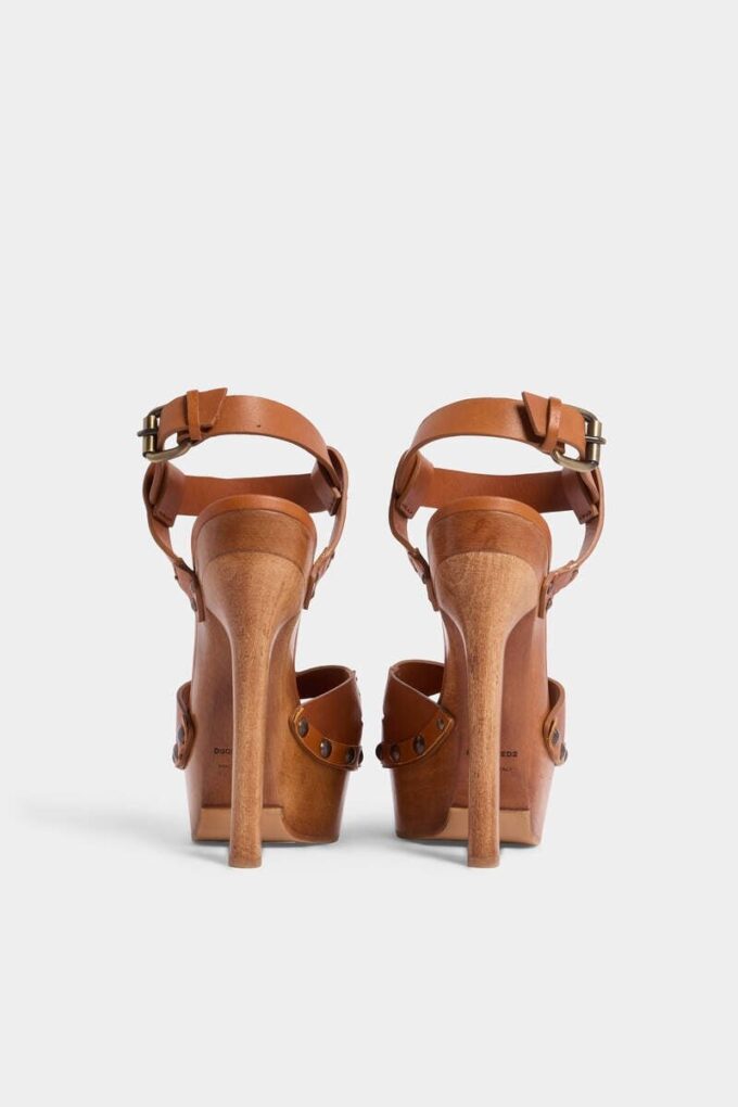 Zuecos tipo sandalia bondage Zuecos tipo sandalia bondage